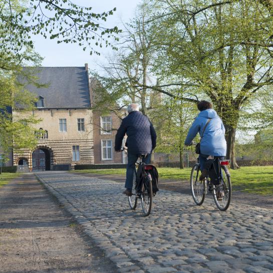 fietsen dreef abdij - copyright Ilse Prinsen